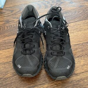 On Running Womens Black Athletic Shoes